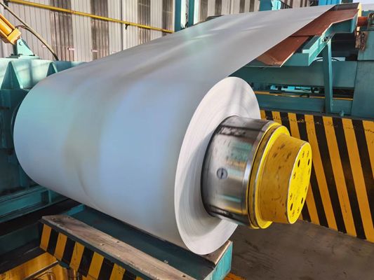 300-550MPa Farbbeschichtete Stahlspule Fabrik kundenspezifische Dienstleistungen