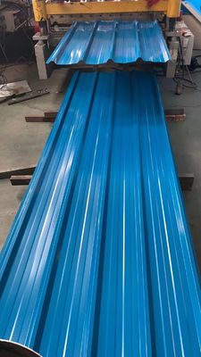 1000-6000 mm Wellfarbe-Dachplatte / Null Spangel Wellfarbe-Metallplatten