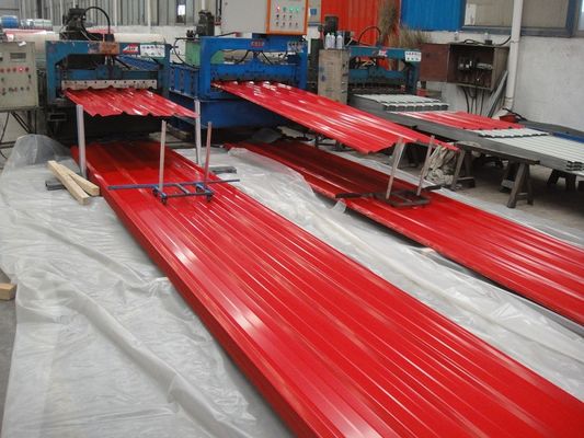 Großes Spangelfeld aus Wellstahl 60HRB-95HRB Galvanisiertes Gi-Blatt