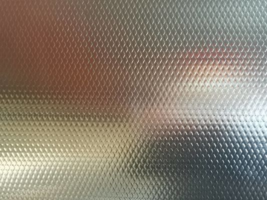 Diamantvorgefärbte Aluminiumspirale mit Schlagfestigkeit ≥ 20 j